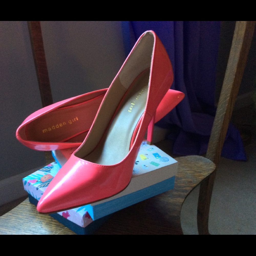 Madden Girl pink heels 7.5